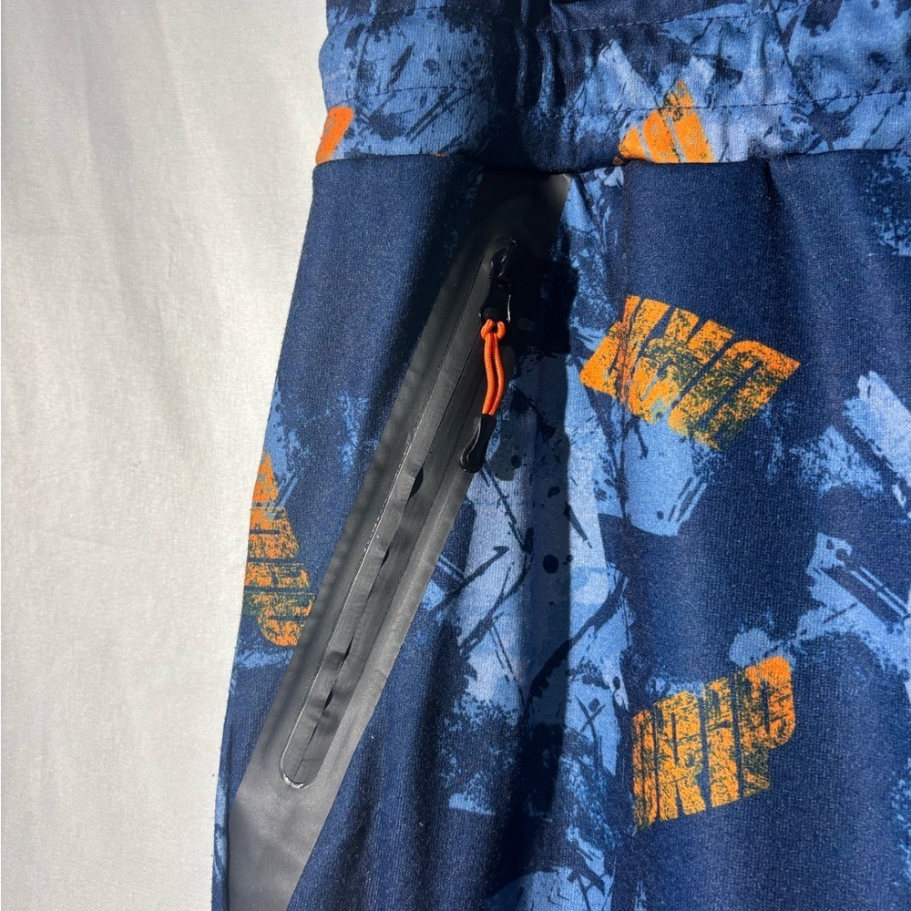 RGSTR - Picture 4 of 9